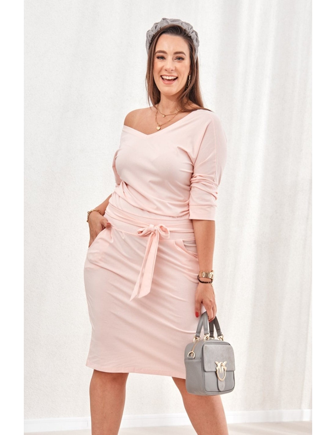 Blassrosa Kleid mit Bindegürtel 9729 – Online-Shop – Boutique